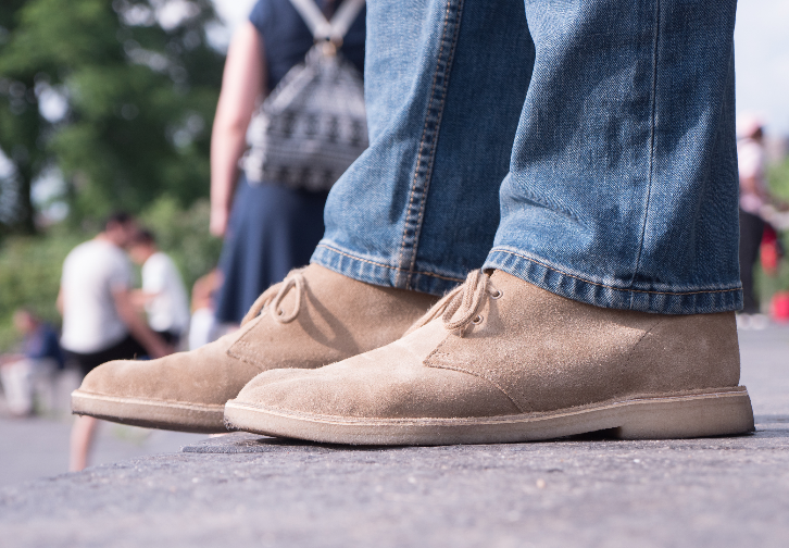 Clarks desert boot featured