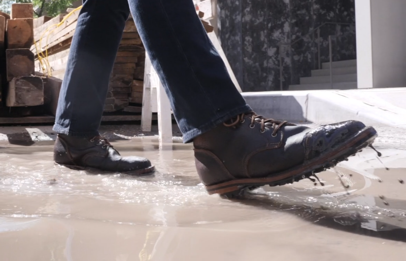 Truman boot water