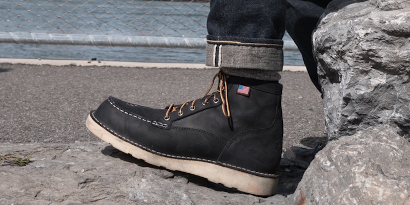 danner bull run on foot