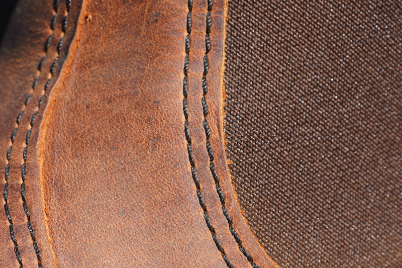 red wing weekender chelsea zoomed in