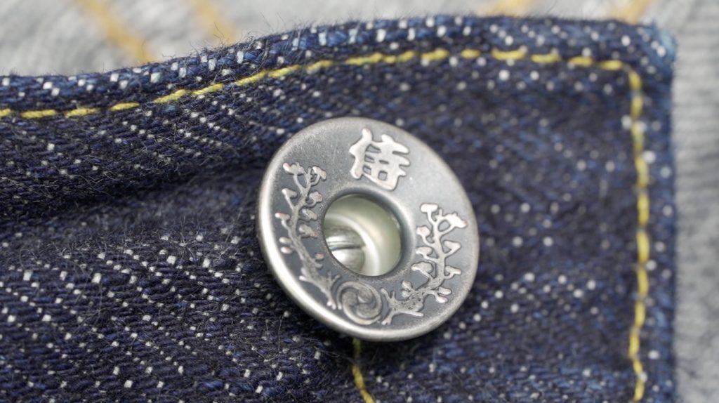samurai jeans button