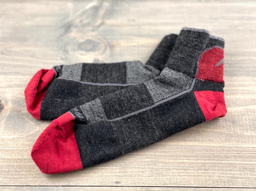 darn tough athletic sock