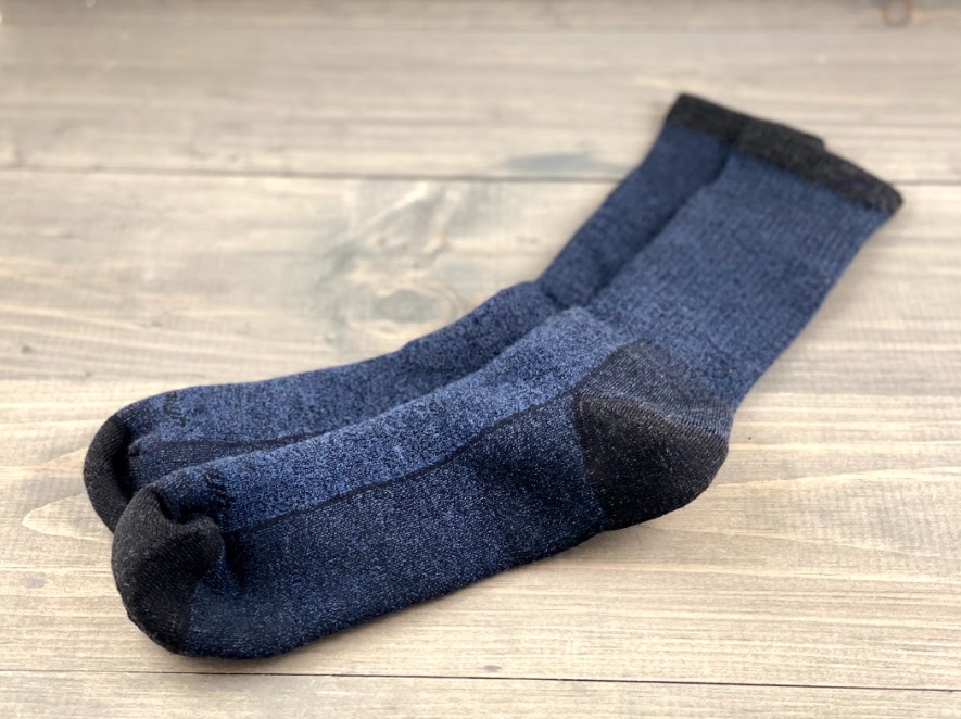 darn tough hike socks