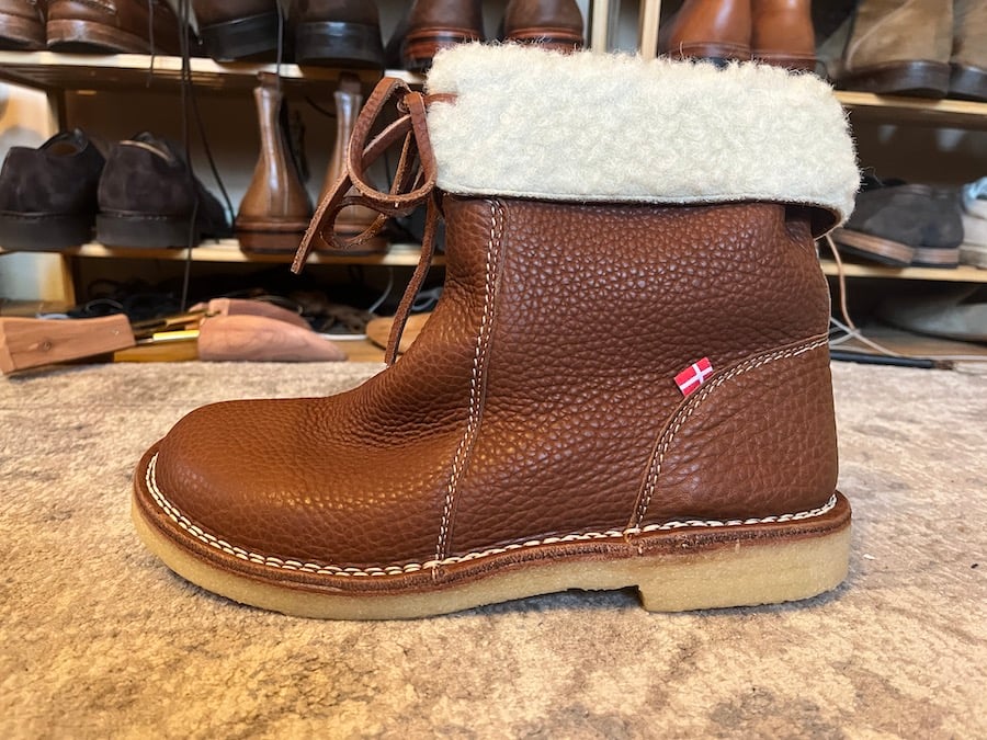 wool lined winter boots