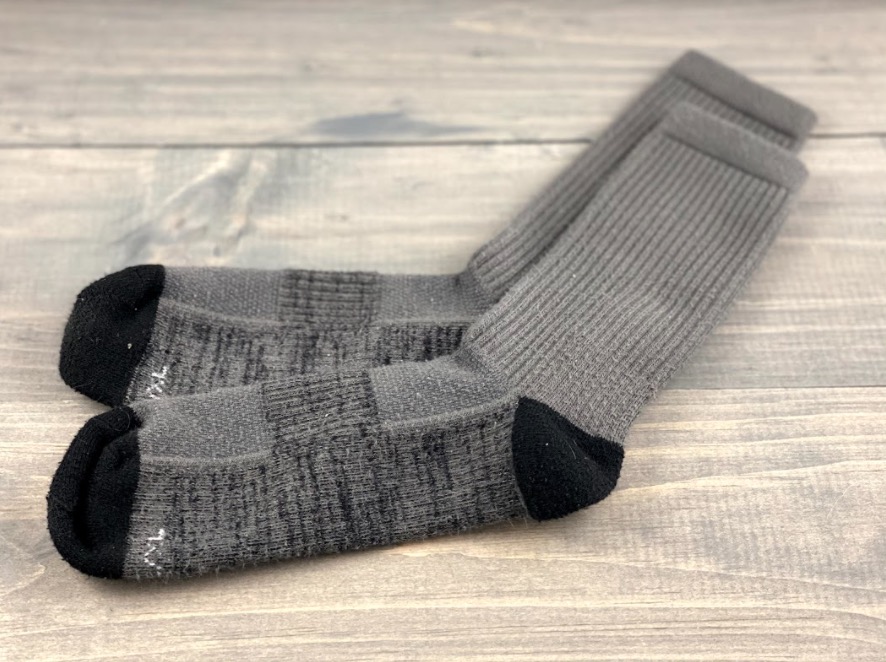 hylete mid calf athletic sock