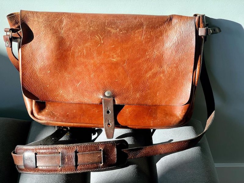 old WP Standard messenger bag