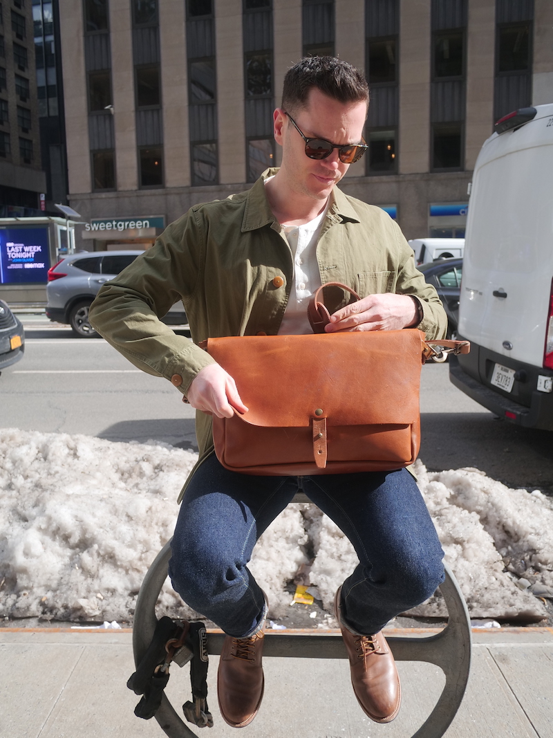 wp standard messenger bag in use