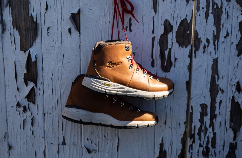 Danner Mountain 600