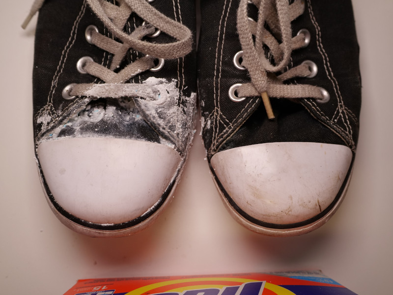 Clean chuck Taylors with laundry detergent