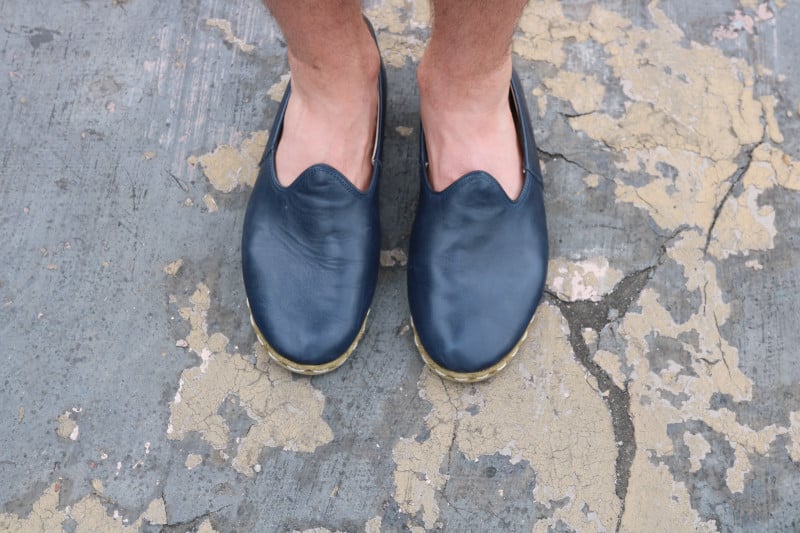 Sabah Shoe standing top