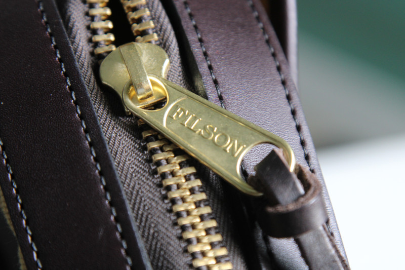 Filson Rucksack Zipper