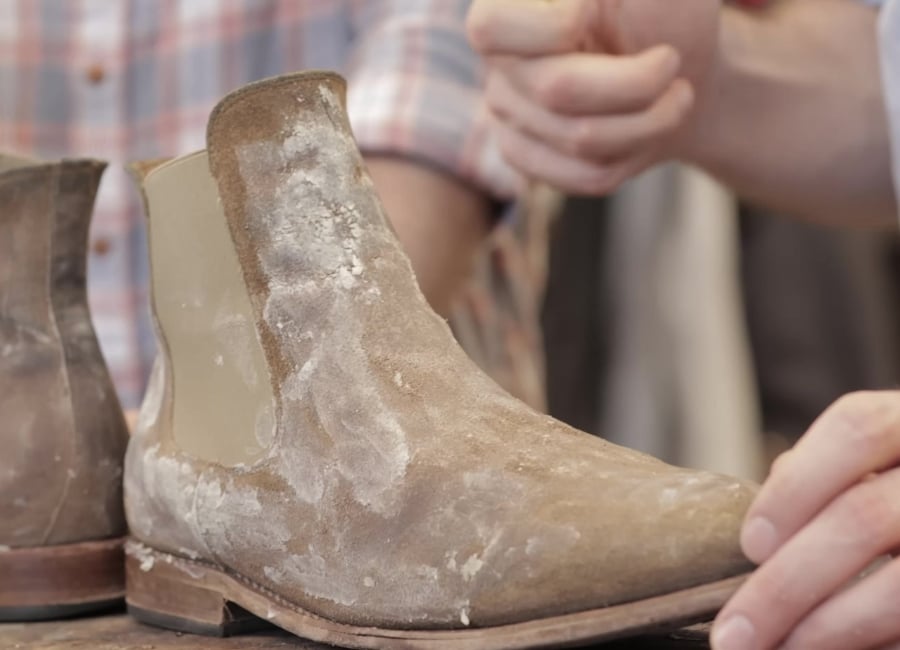 How wax suede waxy boot