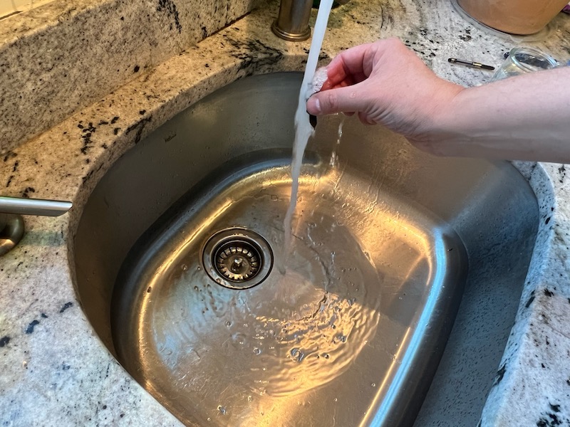 how to clean a fountain pen 9