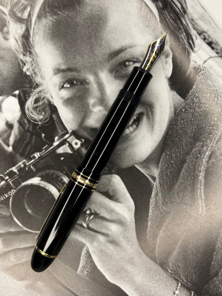 Montblanc Meisterstück 149 pen