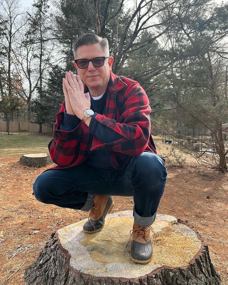 ll bean boots on feet