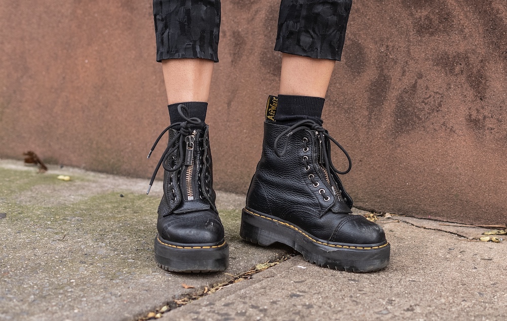 dr martens sinclair platform boots