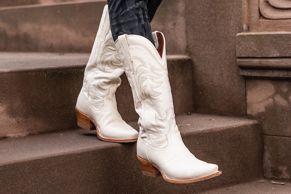 tecovas annie boots bone