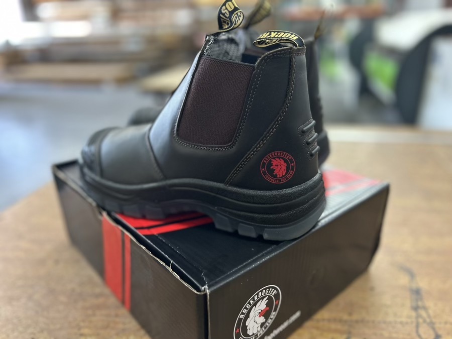 rockrooster bakken chelsea boot heel