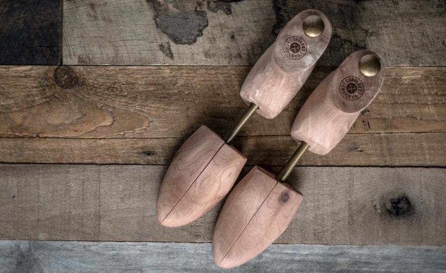 cedar shoe tree cobblers choice