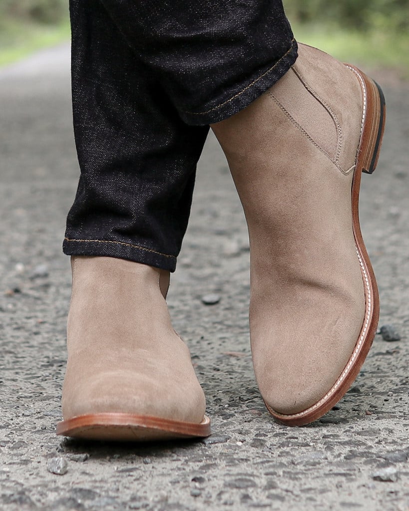 Oro chelsea boots front