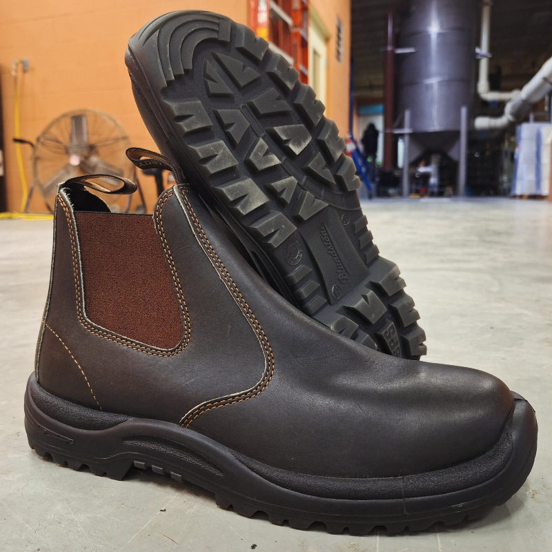 Blundstone 490 Chelsea work boot sole profile