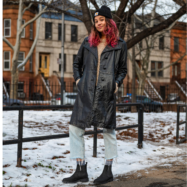 Hilary standing wearing Thursdays Matte Black Legend Chelsea boot