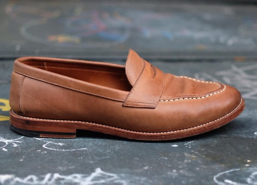 grant-stone-traveler-loafer-bourbon-worn