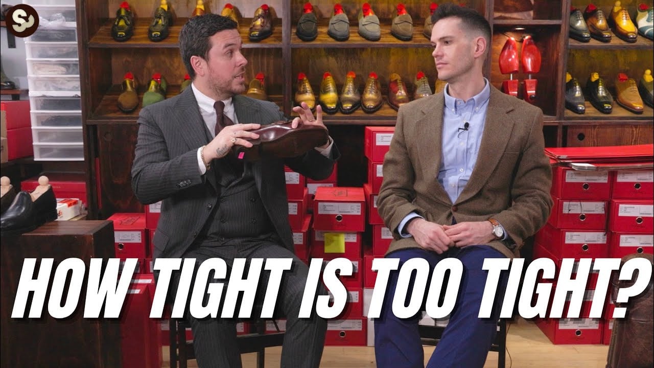 man with loafer explaining how should loafers fit