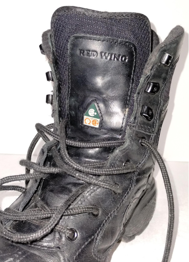 A close up the branding on the tongue of the Red Wing exo lite