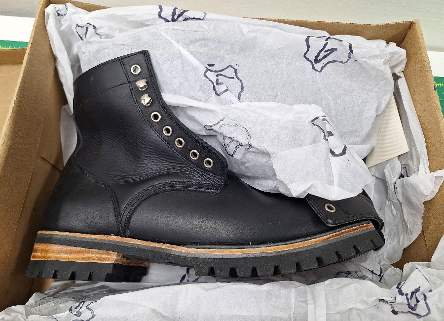 Cordorbes service boot in the box