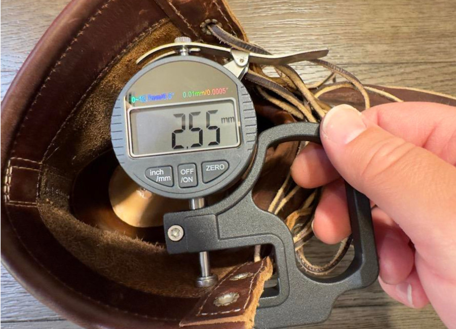 My reading of 2.55 millimeter thick leather