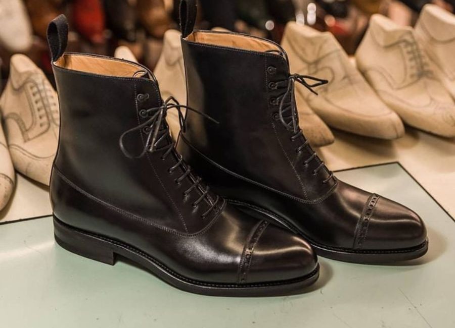 carmina balmoral boot